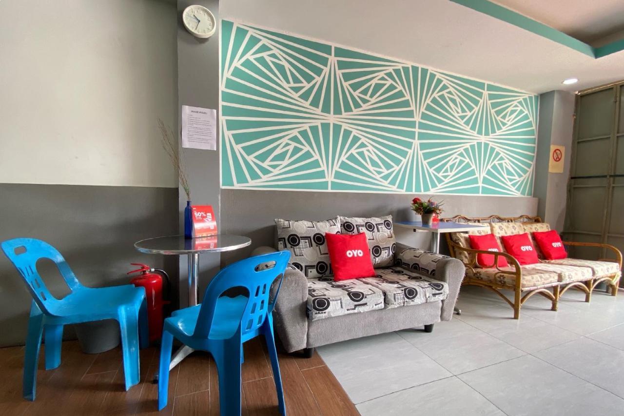 Spot On 90283 Twenty Seven Muntri Ξενοδοχείο Tanjung Bungah  Εξωτερικό φωτογραφία